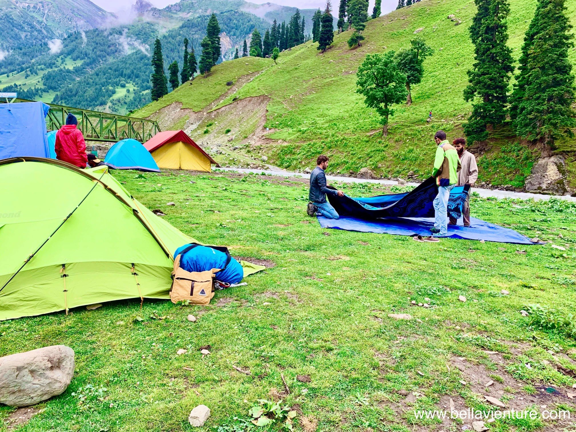 印度 India  北北印 North India 喀什米爾 Kashmir 七大湖健行 Kashmir Great Lakes Trek/ Budget trek Sonamarg 帳篷