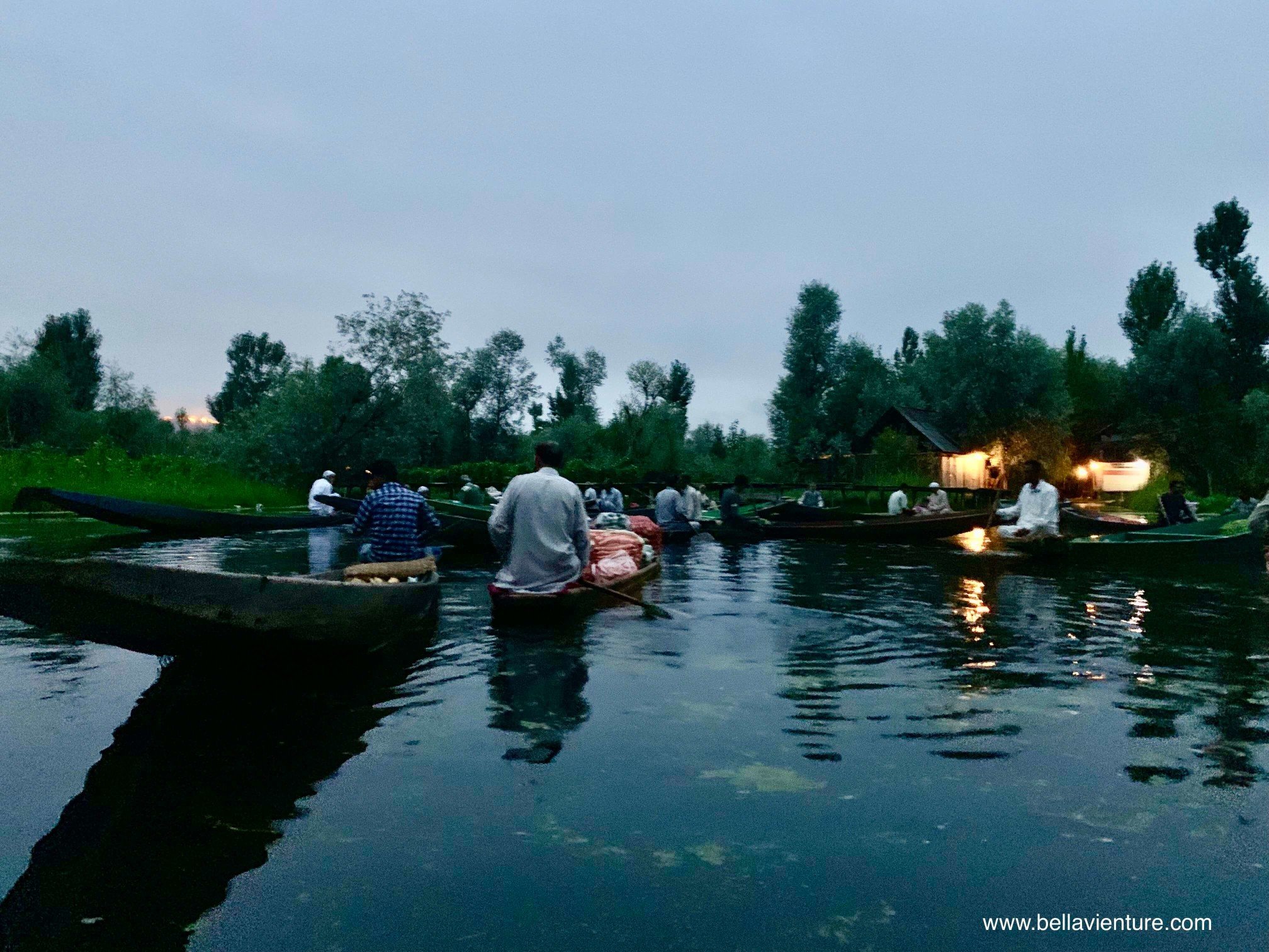 北北印 印度 India 喀什米爾 Kashmir 水上市集 Floating market 清晨