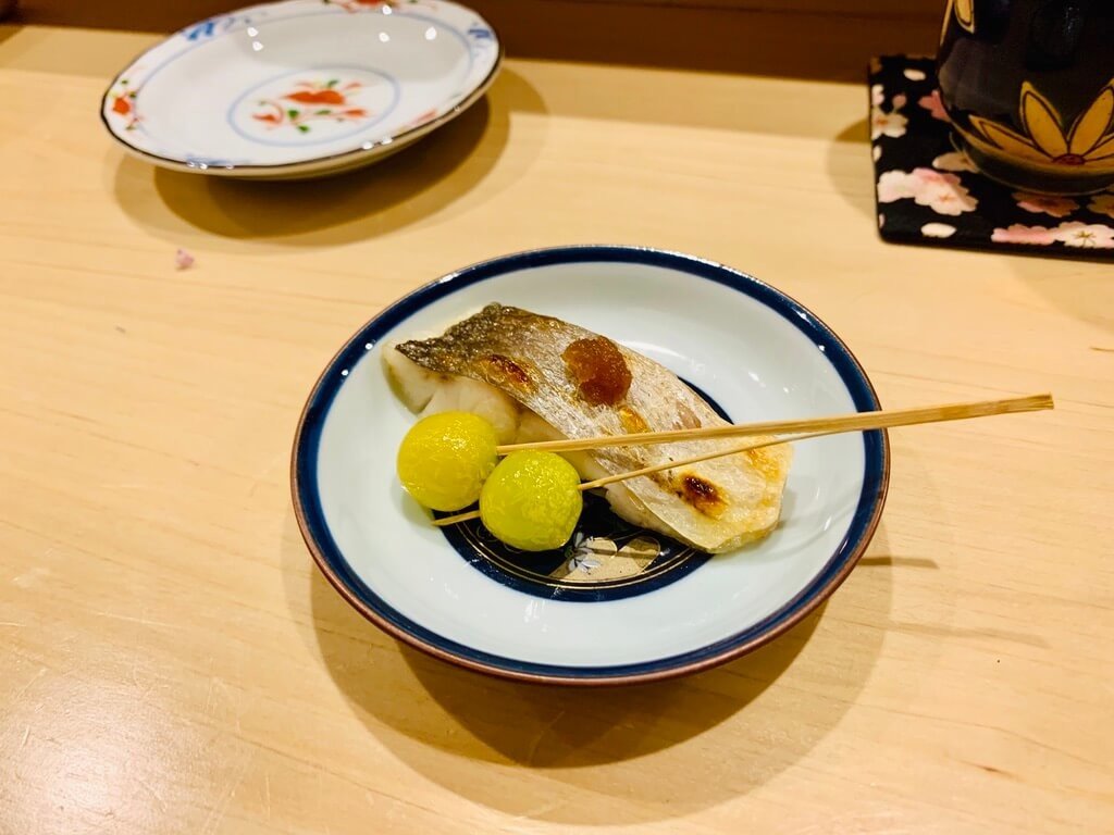 純粹板前 壽司 鮨  午仔魚 銀杏
