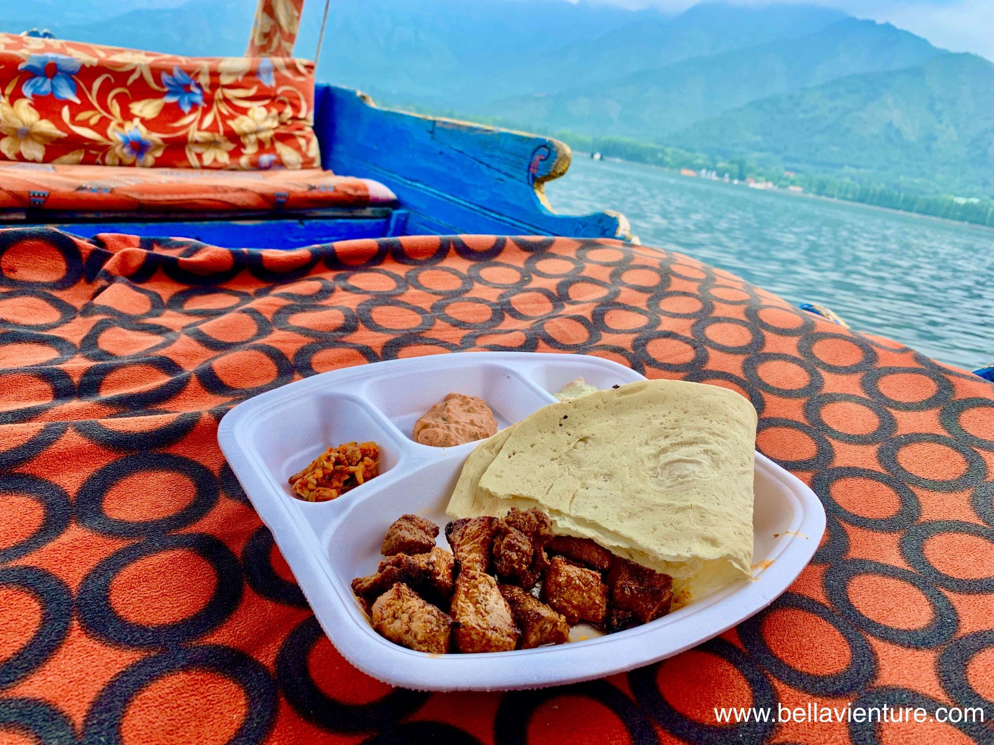 印度 India 北北印 north India 喀什米爾 Kashmir 花園 garden 斯里納加 Srinagar Dal lake 烤肉